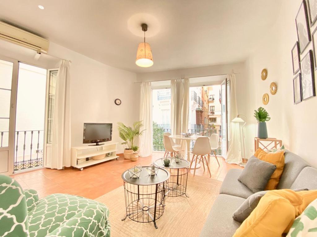 Superb Apartment In Downtown Of Sevilla ,Parking Optional, Top !! Εξωτερικό φωτογραφία
