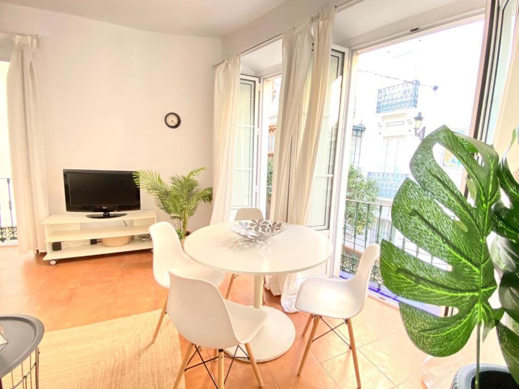 Superb Apartment In Downtown Of Sevilla ,Parking Optional, Top !! Εξωτερικό φωτογραφία