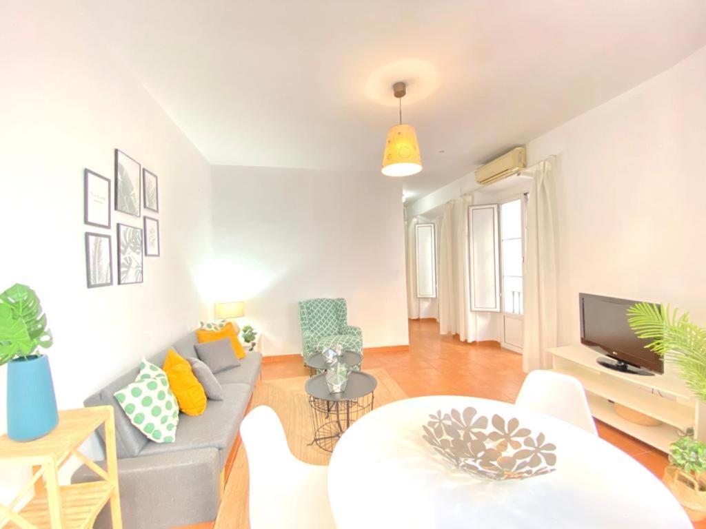 Superb Apartment In Downtown Of Sevilla ,Parking Optional, Top !! Εξωτερικό φωτογραφία